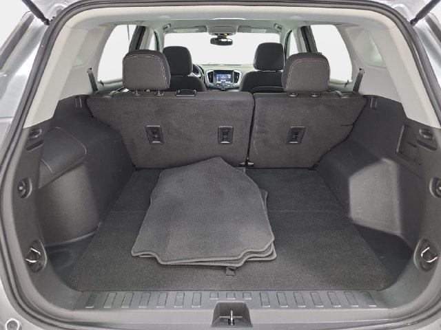 Used 2023 GMC Terrain SLE w/ Driver Convenience Package AWD/4WD image 32