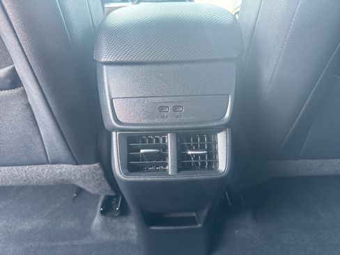 Certified 2025 Chevrolet Equinox LT w/ Convenience Package II AWD/4WD image 30