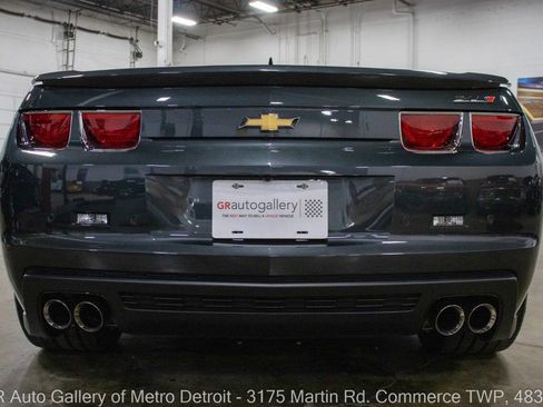 Used 2013 Chevrolet Camaro ZL1 RWD image 7