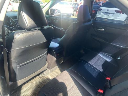 Used 2017 Toyota Camry SE image 14