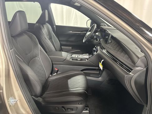 Certified 2025 INFINITI QX60 Autograph w/ Cargo Package AWD/4WD image 33