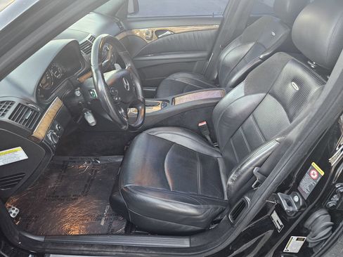 Used 2007 Mercedes-Benz E 63 AMG 4dr Sdn 6.3L AMG RWD image 9