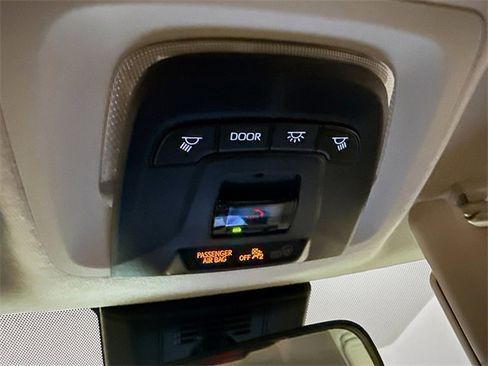 Certified 2025 Toyota Corolla LE image 17