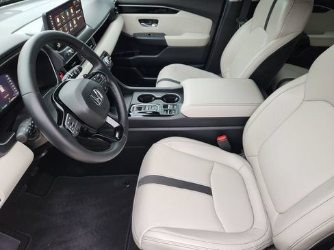 Used 2026 Honda Pilot EX-L image 12