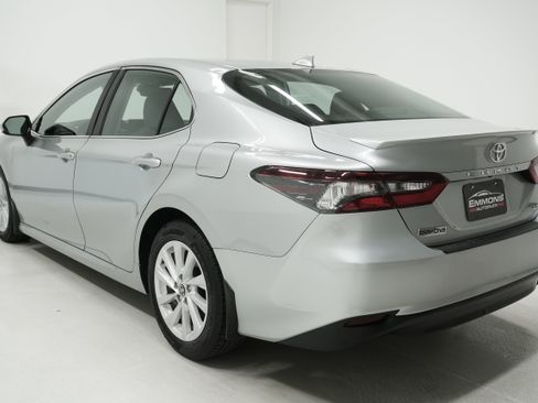 Used 2023 Toyota Camry LE FWD image 6