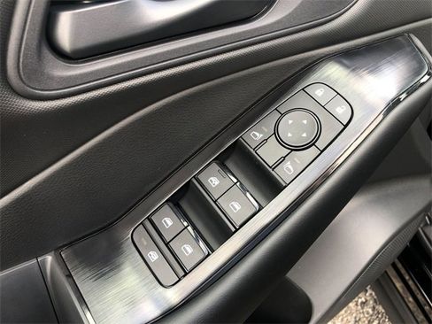 New 2026 Nissan Rogue S image 21