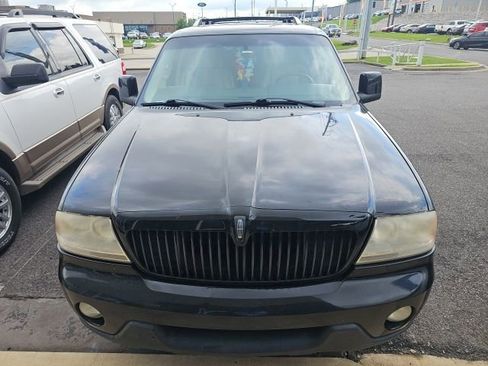 Used 2005 Lincoln Aviator 2WD image 2