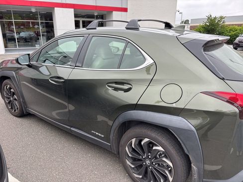 Used 2020 Lexus UX 250h AWD/4WD image 4
