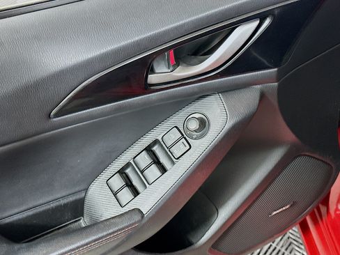 Used 2015 MAZDA MAZDA3 i Grand Touring FWD image 15