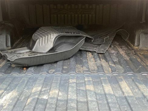 Used 2023 Chevrolet Silverado 1500 ZR2 w/ Technology Package image 30