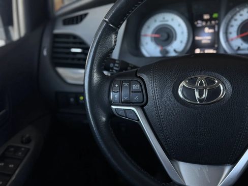 Used 2020 Toyota Sienna SE Premium AWD/4WD image 26