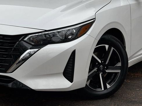 Used 2024 Nissan Sentra SV image 28