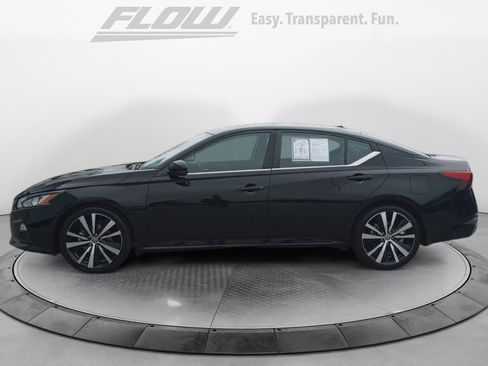 Used 2021 Nissan Altima 2.0 SR image 5