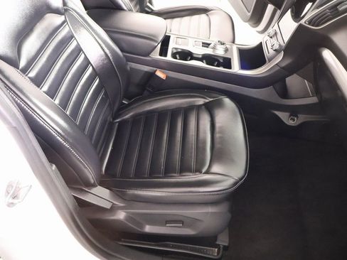 Used 2024 Ford Edge SEL image 13