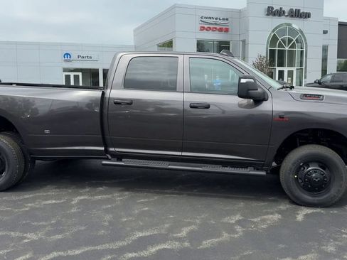 New 2026 RAM 3500 Tradesman AWD/4WD image 8