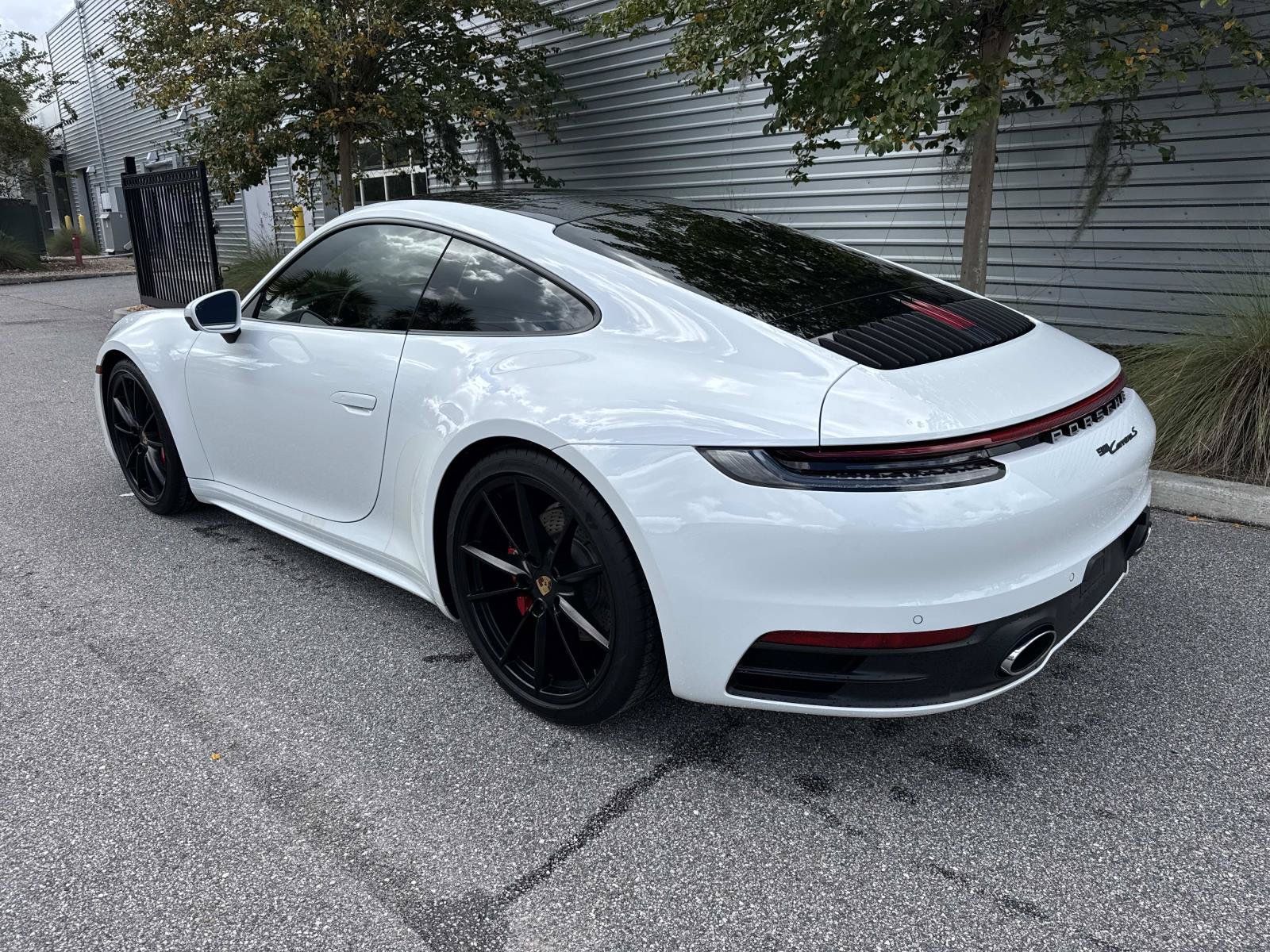 Used 2020 Porsche 911 Carrera S RWD image 3