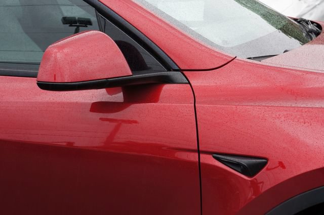 Used 2024 Tesla Model Y Long Range AWD/4WD image 11