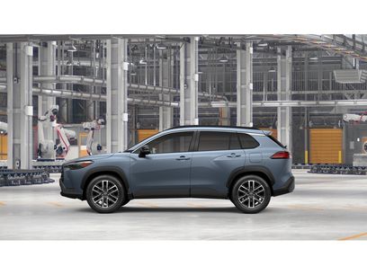 New 2026 Toyota Corolla Cross XLE w/ Convenience Package