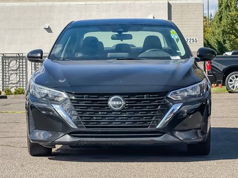 Used 2024 Nissan Sentra SV FWD image 5