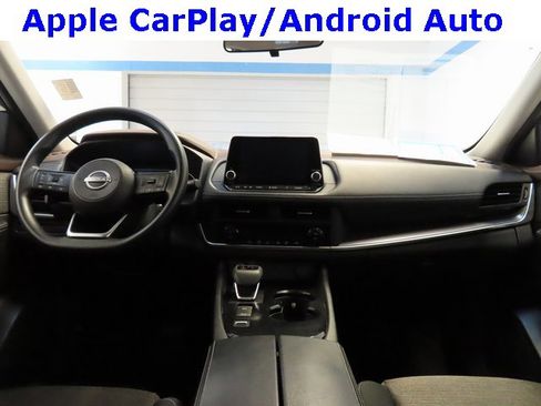 Used 2023 Nissan Rogue SV image 7