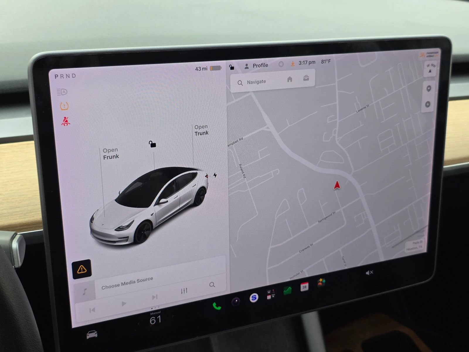 Used 2021 Tesla Model 3 Standard Range Plus RWD image 19