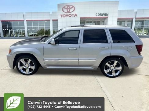 Used 2007 Jeep Grand Cherokee SRT8 w/ SRT Option Group I AWD/4WD image 6