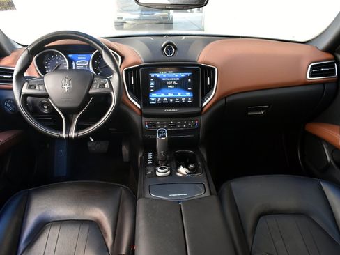 Used 2020 Maserati Ghibli RWD image 18