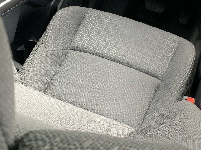 Used 2026 Toyota 4Runner SR5 AWD/4WD image 18