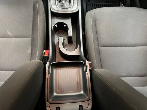 Used 2024 Hyundai Kona SEL AWD/4WD image 44