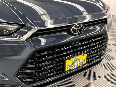 Used 2026 Toyota Grand Highlander Limited image 32