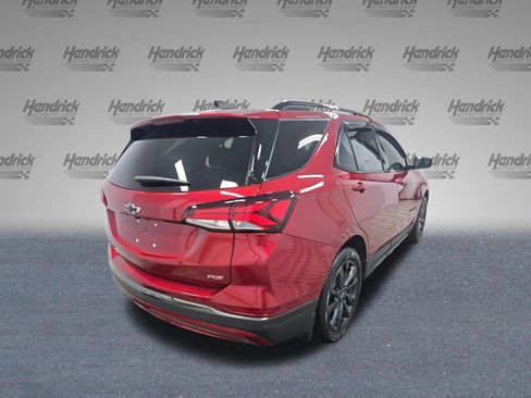 Used 2023 Chevrolet Equinox RS w/ RS Leather Package FWD image 5