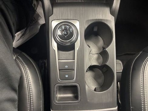 Used 2025 Ford Escape Platinum AWD/4WD image 42