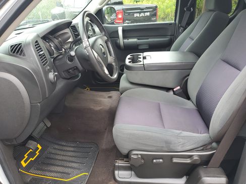 Used 2009 Chevrolet Silverado 1500 LT w/ Power Pack Plus RWD image 21
