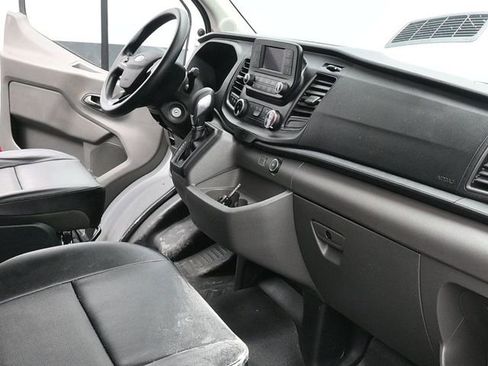 Used 2022 Ford Transit 250 Medium Roof w/ Load Area Protection Package image 15