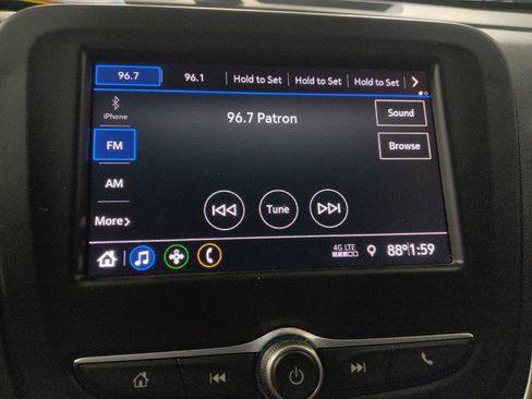 Used 2021 Chevrolet Equinox LS w/ LS Convenience Package FWD image 25