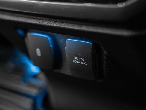 Certified 2023 Ford F150 Lariat w/ Equipment Group 502A High image 41