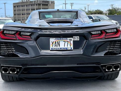 Used 2024 Chevrolet Corvette Stingray Preferred Conv w/ Battery Protection Package RWD image 5