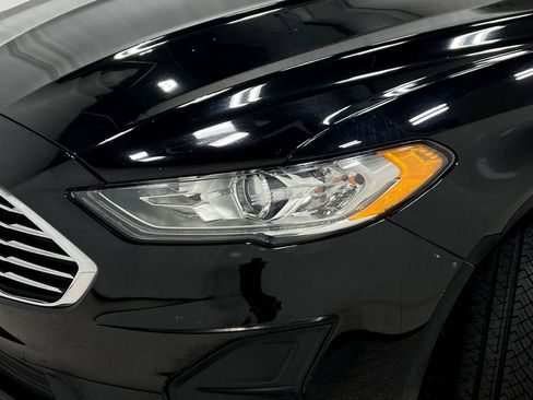 Used 2019 Ford Fusion SE FWD image 35
