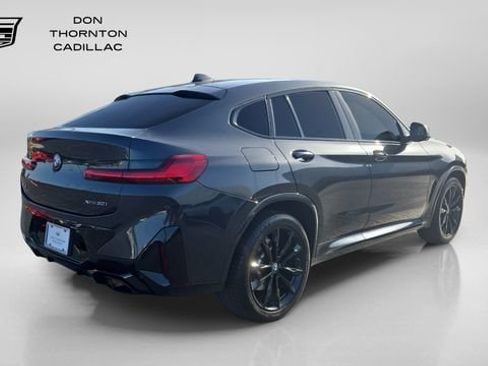 Used 2023 BMW X4 xDrive30i w/ M Sport Package AWD/4WD image 5