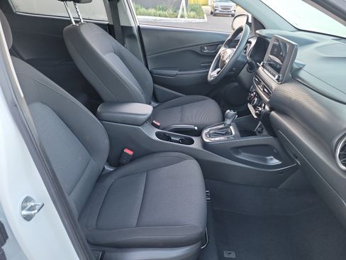 Used 2023 Hyundai Kona SEL image 20