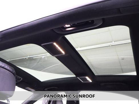 Used 2019 Mercedes-Benz S 560 S 560 w/ AMG Line Exterior image 4