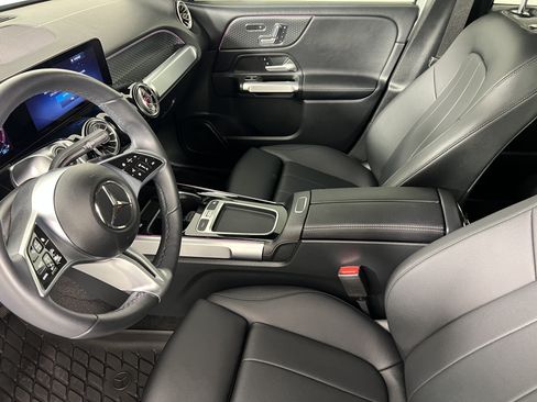 Certified 2024 Mercedes-Benz GLB 250 4MATIC image 4