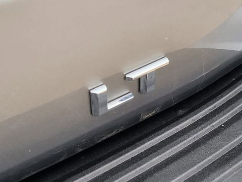 Used 2025 Chevrolet Tahoe LT AWD/4WD image 10