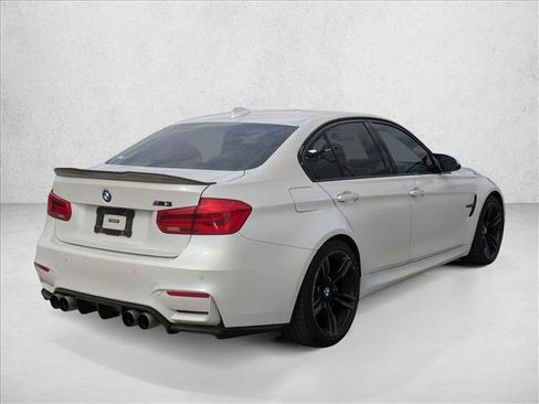 Used 2016 BMW M3 RWD image 5