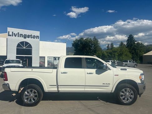 Used 2021 RAM 2500 Limited AWD/4WD image 9