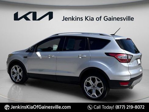 Used 2017 Ford Escape Titanium image 6