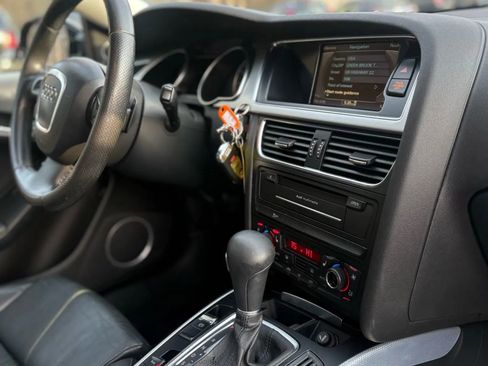 Used 2011 Audi A5 2.0T Premium Plus image 31