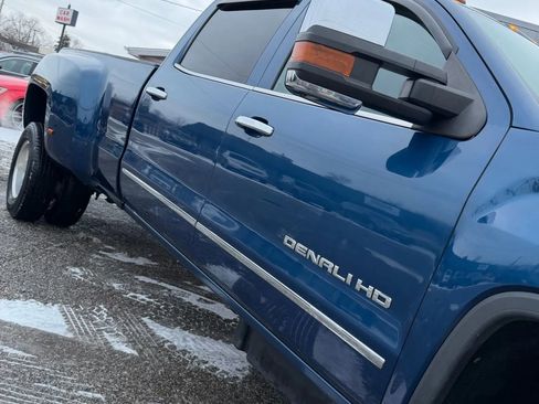 Used 2016 GMC Sierra 3500 Denali image 15