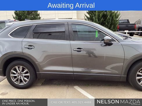 Used 2018 MAZDA CX-9 Sport image 4