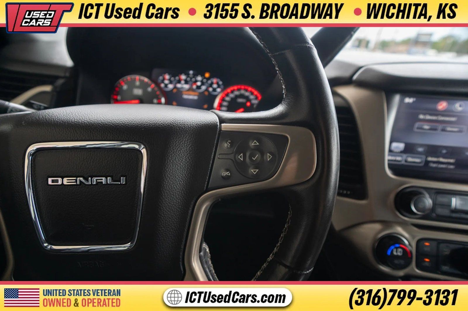 Used 2015 GMC Yukon Denali w/ Premium Package AWD/4WD image 19
